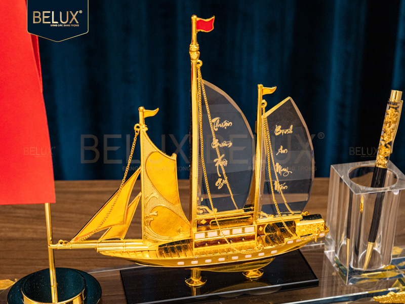 Đế bút thuận buồm xuôi gió mẫu 4